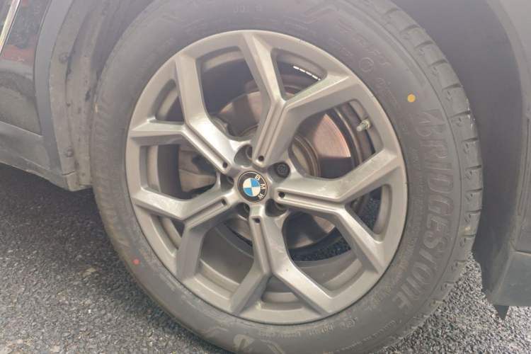 Used BMW X3 2021 Facelift xDrive28i Luxury Package Right Front Wheel Hub