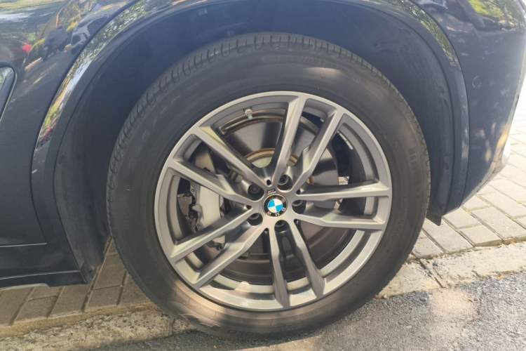 Used BMW X3 2021 Facelift xDrive28i M Sport Package Right Front Wheel Hub