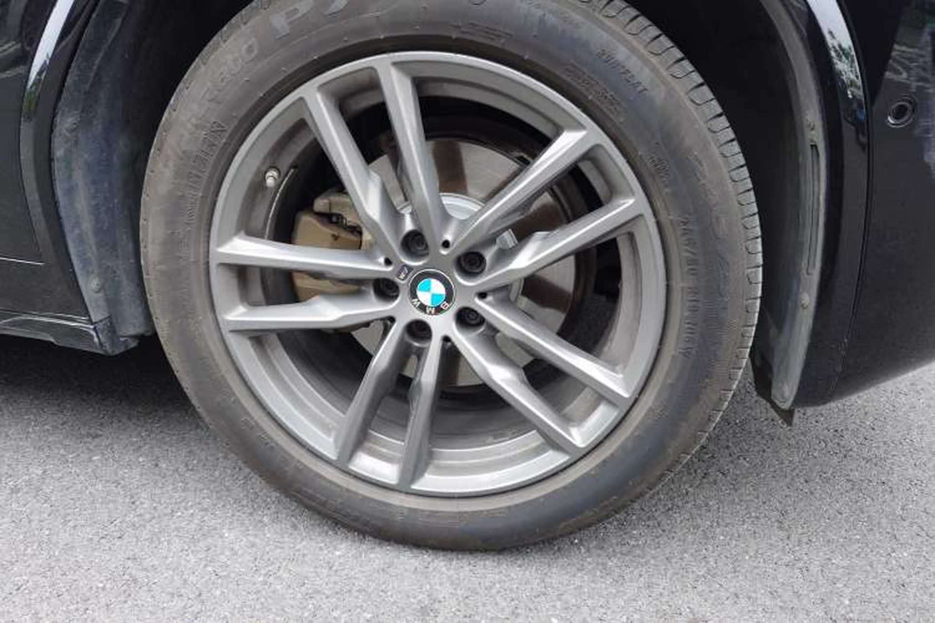 Used BMW X3 2021 xDrive28i M Sport Package Right Front Wheel Hub