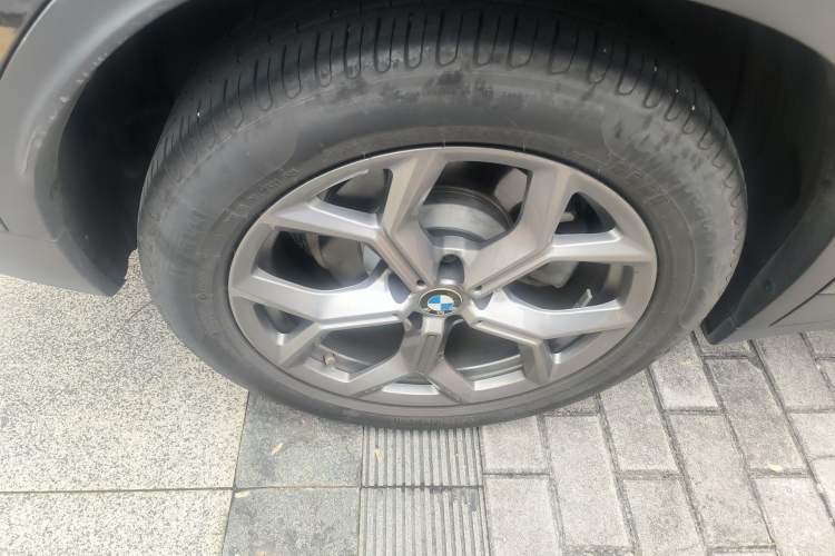 Used BMW X3 2021 Facelift xDrive28i Luxury Package Right Front Wheel Hub