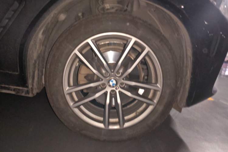 Used BMW X3 2021 xDrive28i M Sport Package Right Front Wheel Hub