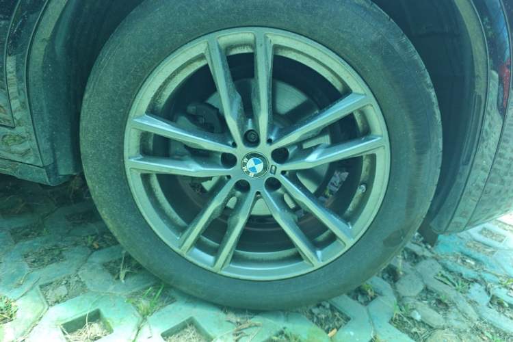 Used BMW X3 2021 Facelift xDrive28i Luxury Package Right Front Wheel Hub