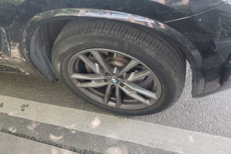 Used BMW X3 2021 Restyled xDrive25i M Sport Package Right Front Wheel Hub
