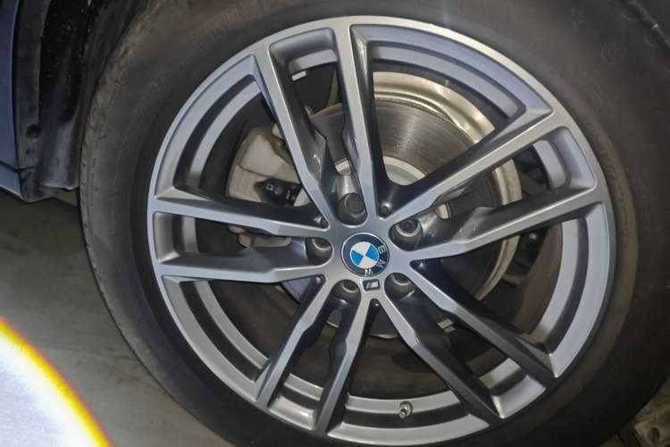 Used BMW X3 2021 Facelift xDrive28i M Sport Package Right Front Wheel Hub