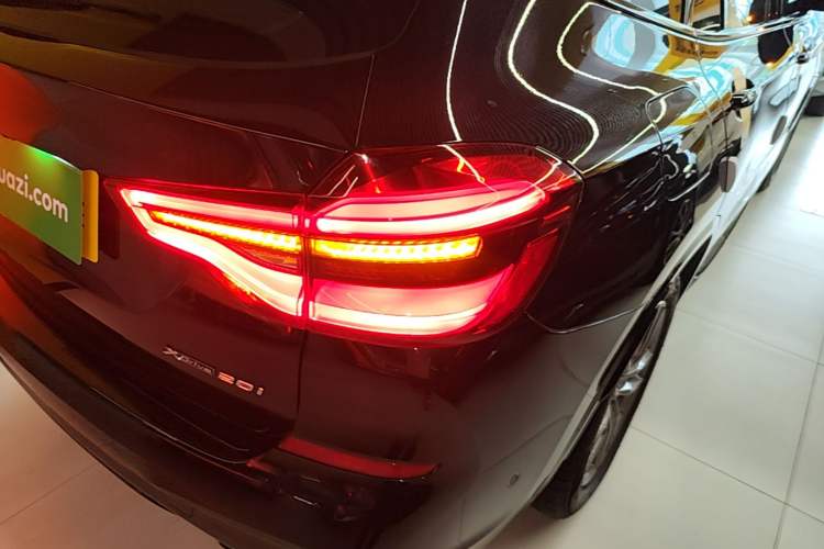 Used BMW X3 2021 xDrive28i M Sport Package Right Rear Taillight