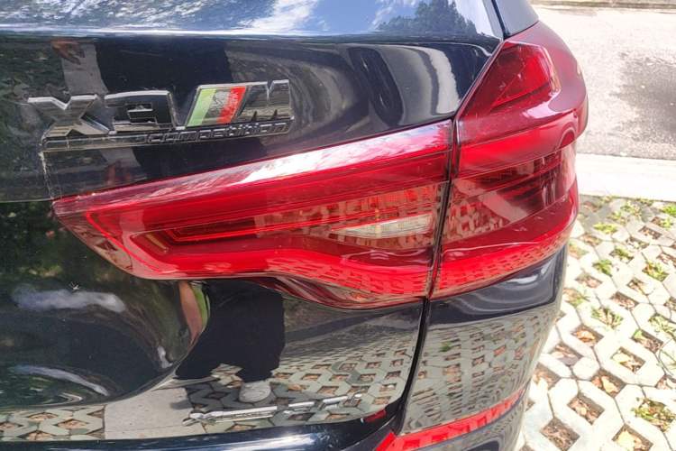 Used BMW X3 2021 Restyled xDrive30i Leading Edition M Sport Package Right Rear Taillight
