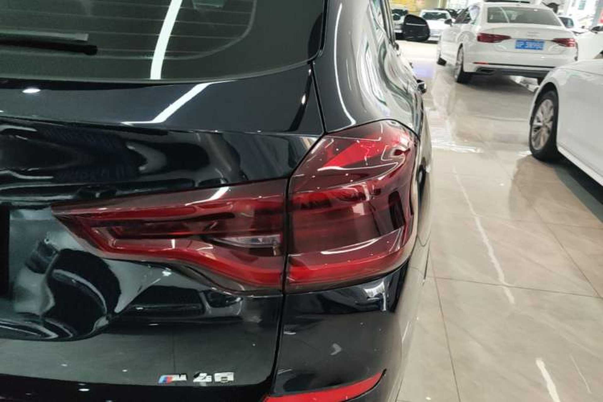 Used BMW X3 2021 xDrive30i Luxury Model with M Sport Package Right Rear Taillight