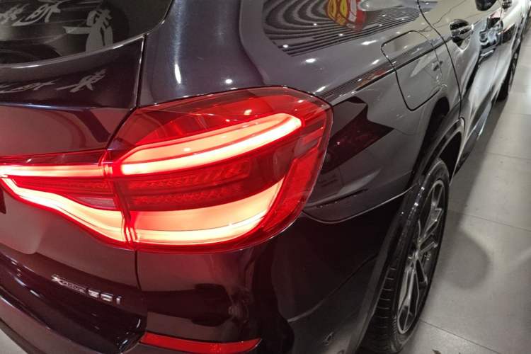 Used BMW X3 2021 Restyled xDrive30i Leading Edition M Sport Package Right Rear Taillight