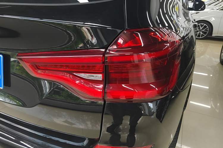 Used BMW X3 2021 xDrive28i M Sport Package Right Rear Taillight