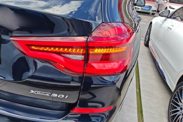 Used BMW X3 2021 Restyled xDrive30i Leading Edition M Sport Package Right Rear Taillight