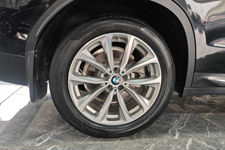 Used BMW X3 2021 xDrive25i Luxury Package Right Rear Wheel Hub
