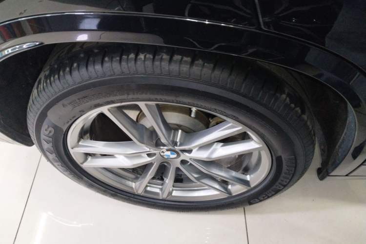 Used BMW X3 2021 Restyled xDrive25i M Sport Package Right Rear Wheel Hub