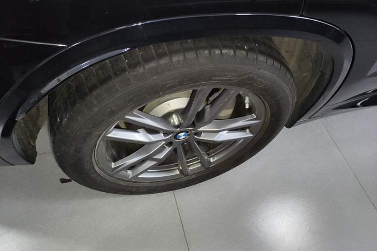 Used BMW X3 2021 Facelift xDrive28i M Sport Package Right Rear Wheel Hub