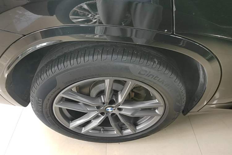 Used BMW X3 2021 xDrive28i M Sport Package Right Rear Wheel Hub