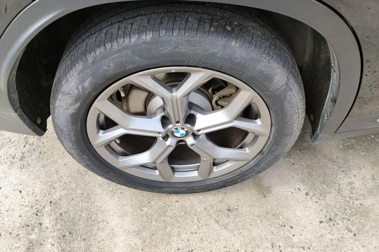 Used BMW X3 2021 Facelift xDrive28i M Sport Package Right Rear Wheel Hub