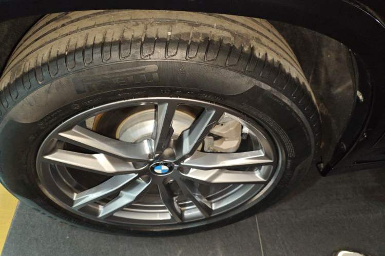 Used BMW X3 2021 xDrive25i M Sport Package Right Rear Wheel Hub