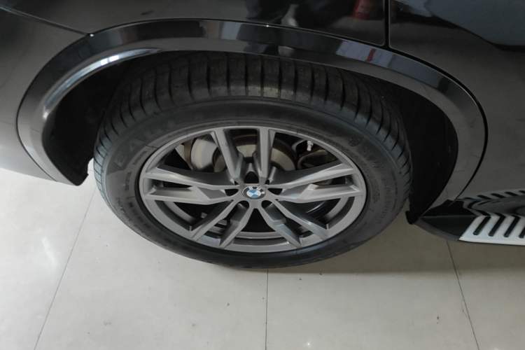 Used BMW X3 2021 xDrive25i M Sport Package Right Rear Wheel Hub