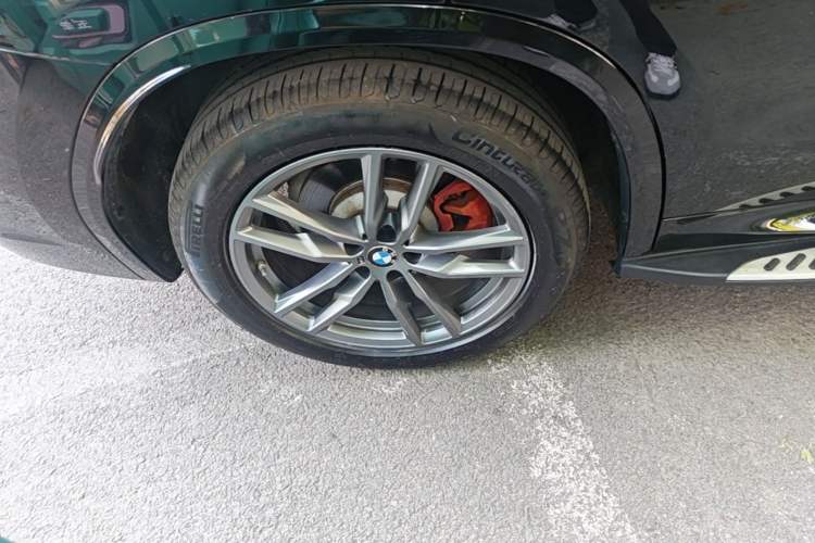 Used BMW X3 2021 xDrive25i Luxury Package Right Rear Wheel Hub