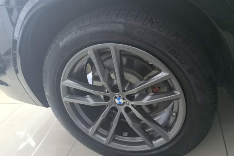 Used BMW X3 2021 xDrive28i M Sport Package Right Rear Wheel Hub