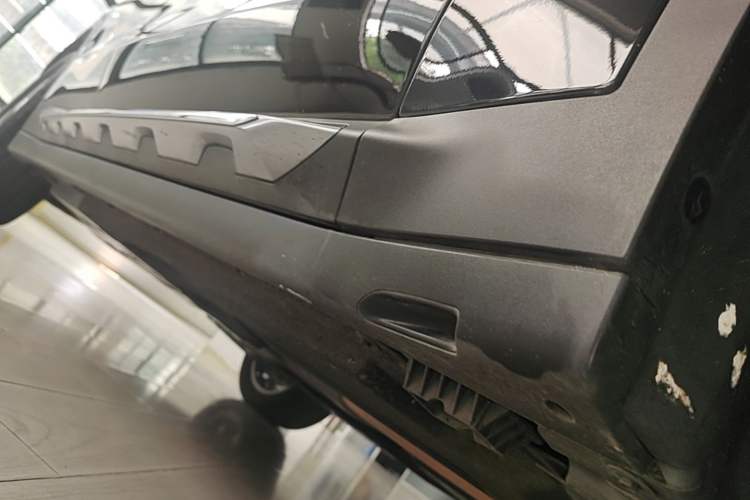 Used BMW X3 2021 xDrive28i Luxury Package Right Side Sill