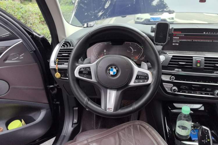 Used BMW X3 2021 xDrive30i Luxury Model with M Sport Package Steering Wheel