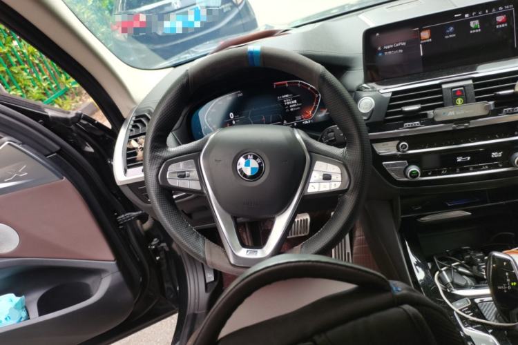 Used BMW X3 2021 xDrive25i Luxury Package Steering Wheel