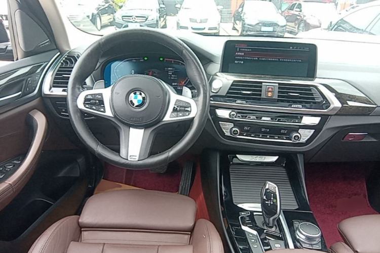 Used BMW X3 2021 xDrive30i Luxury Model with M Sport Package Steering Wheel