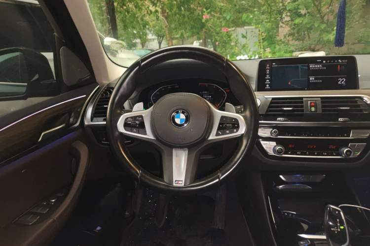 Used BMW X3 2021 xDrive28i M Sport Package Steering Wheel