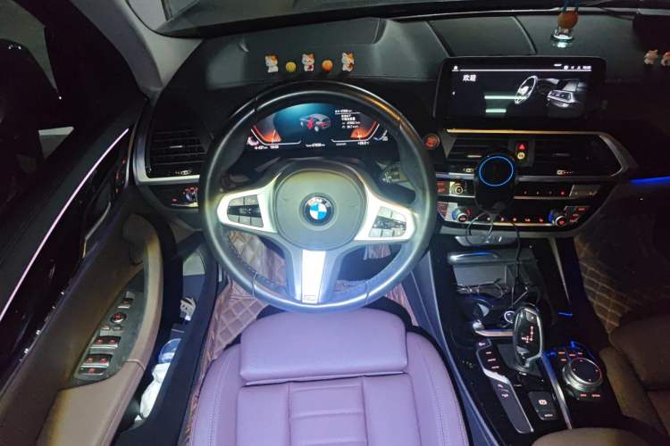 Used BMW X3 2021 xDrive25i M Sport Package Steering Wheel
