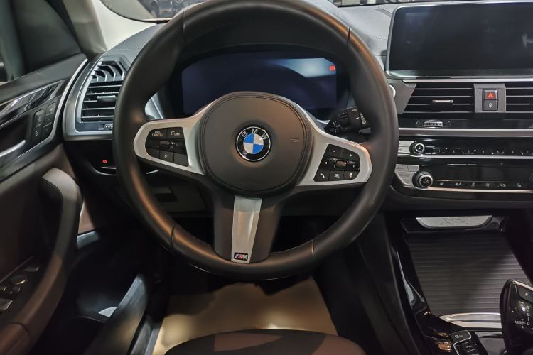 Used BMW X3 2021 xDrive25i M Sport Package Steering Wheel