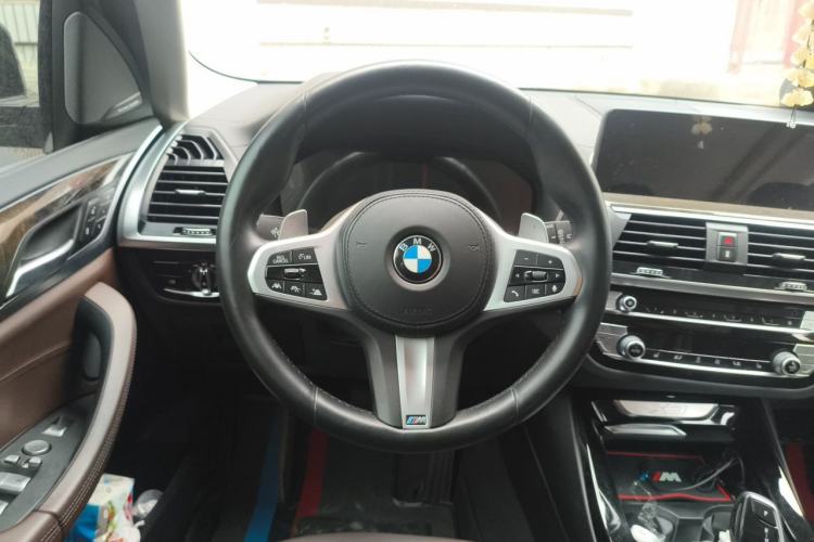 Used BMW X3 2021 xDrive30i Luxury Model with M Sport Package Steering Wheel