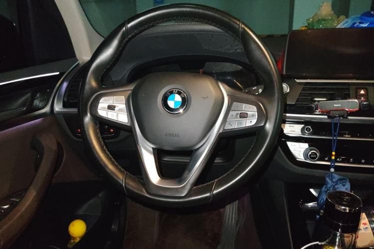 Used BMW X3 2021 xDrive25i Luxury Package Steering Wheel