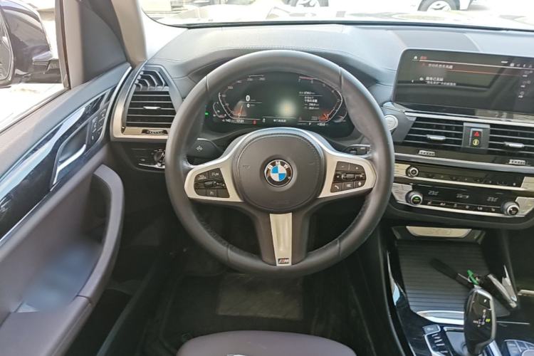 Used BMW X3 2021 xDrive25i M Sport Package Steering Wheel