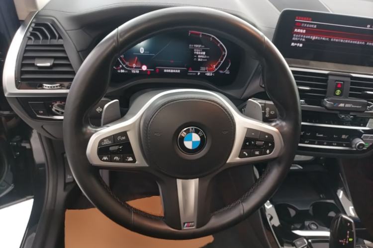 Used BMW X3 2021 xDrive30i Luxury Model with M Sport Package Steering Wheel