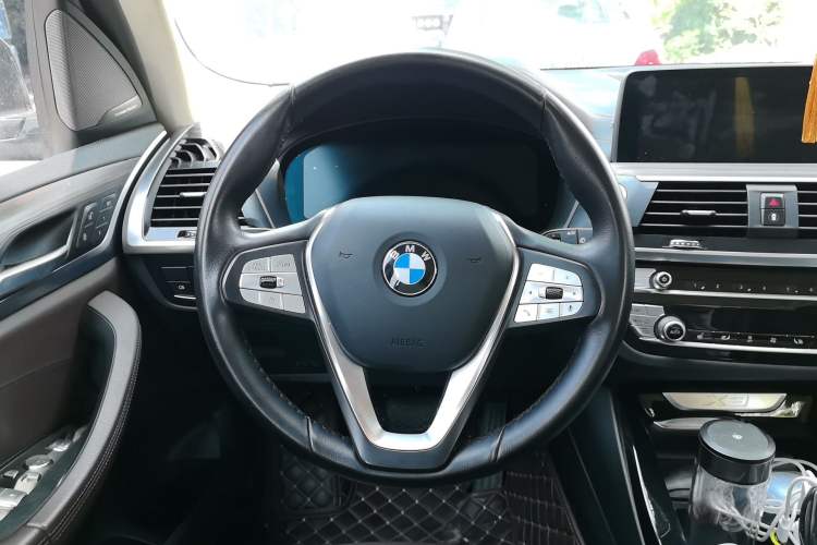 Used BMW X3 2021 Facelift xDrive28i Luxury Package Steering Wheel