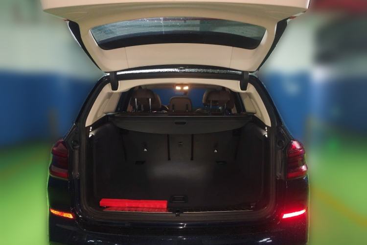 Used BMW X3 2021 xDrive28i M Sport Package Trunk