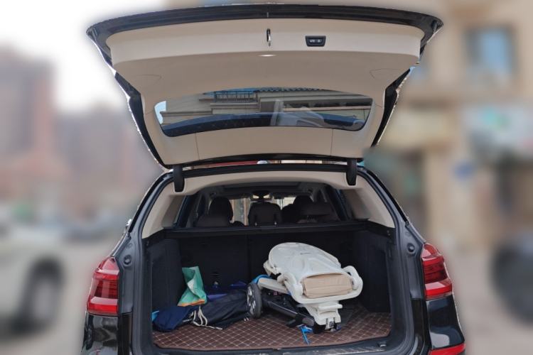 Used BMW X3 2021 xDrive28i Luxury Package Trunk