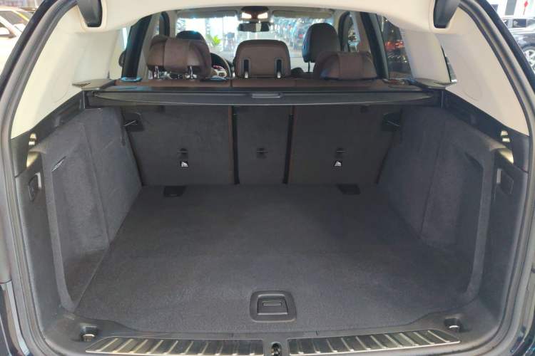 Used BMW X3 2021 xDrive30i Luxury Model with M Sport Package Trunk
