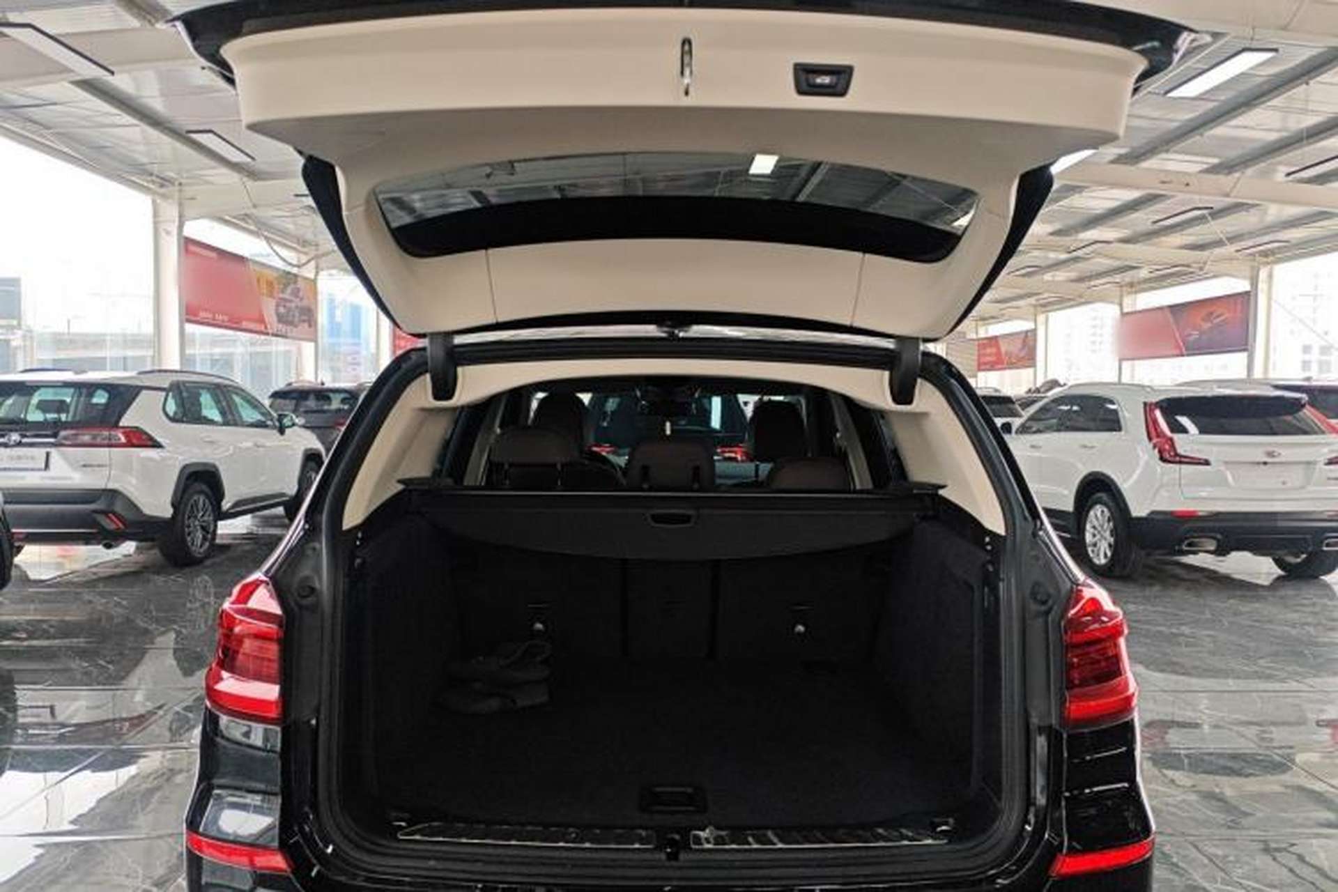 Used BMW X3 2021 xDrive25i Luxury Package Trunk