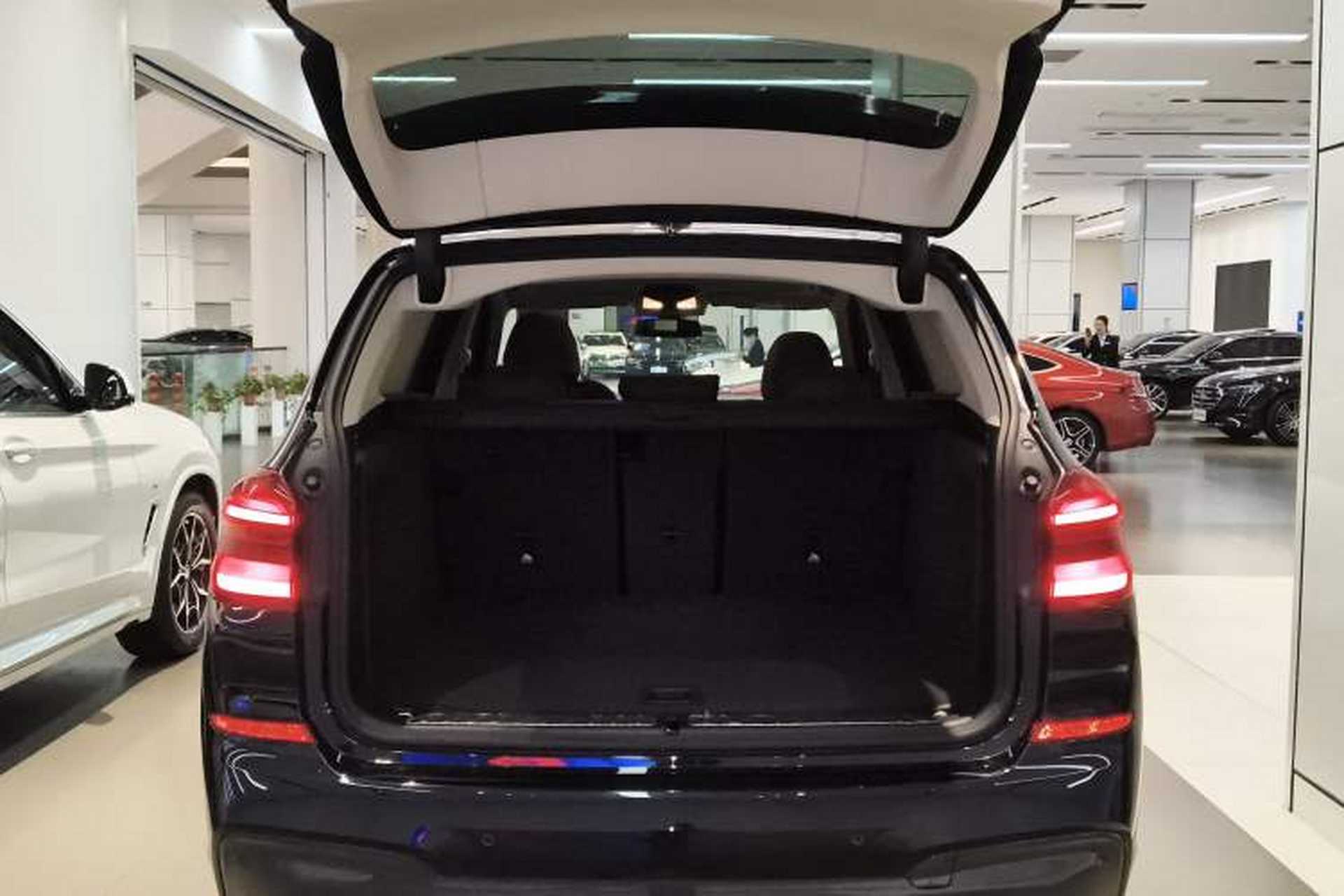 Used BMW X3 2021 Facelift xDrive28i M Sport Package Trunk