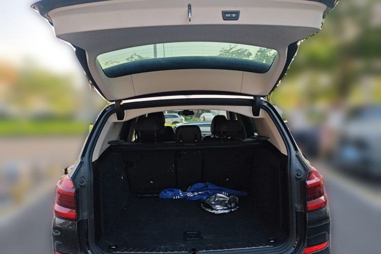Used BMW X3 2021 xDrive28i M Sport Package Trunk