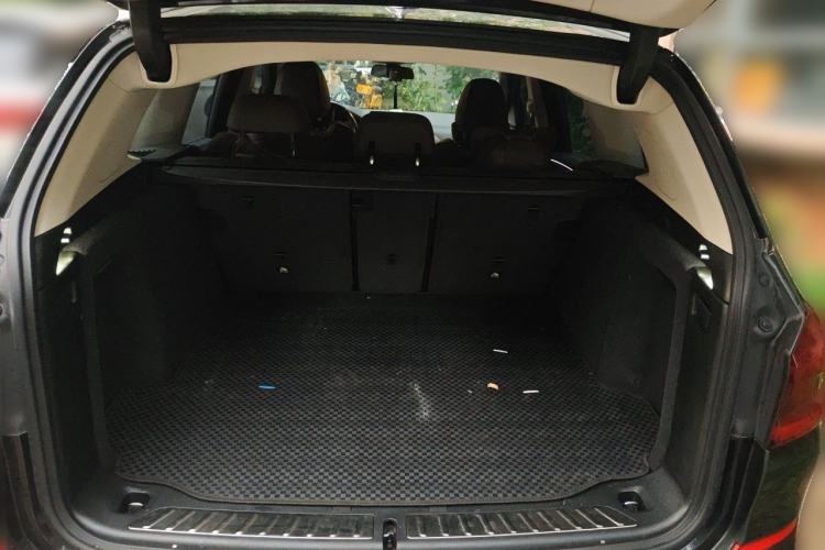 Used BMW X3 2021 xDrive28i M Sport Package Trunk