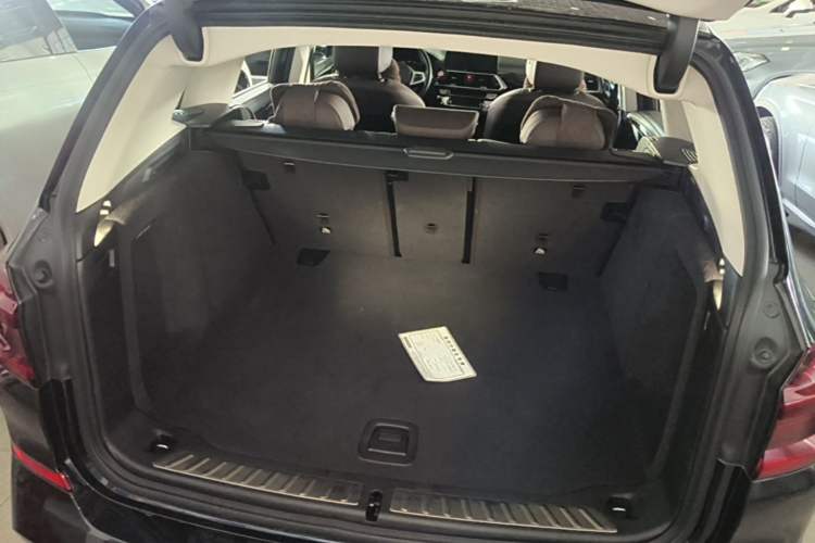Used BMW X3 2021 xDrive25i M Sport Package Trunk