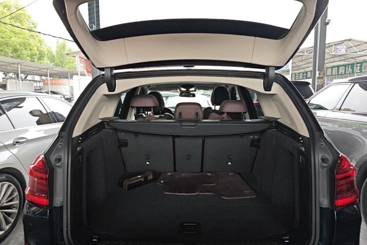 Used BMW X3 2021 xDrive28i M Sport Package Trunk