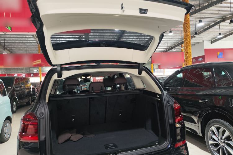 Used BMW X3 2021 xDrive25i M Sport Package Trunk