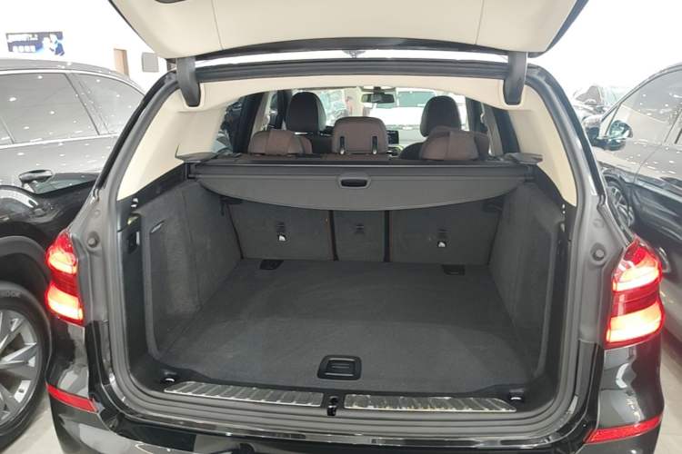 Used BMW X3 2021 Restyled xDrive25i M Sport Package Trunk