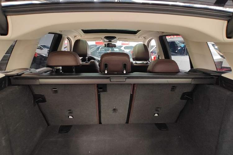 Used BMW X3 2021 Facelift xDrive28i M Sport Package Trunk