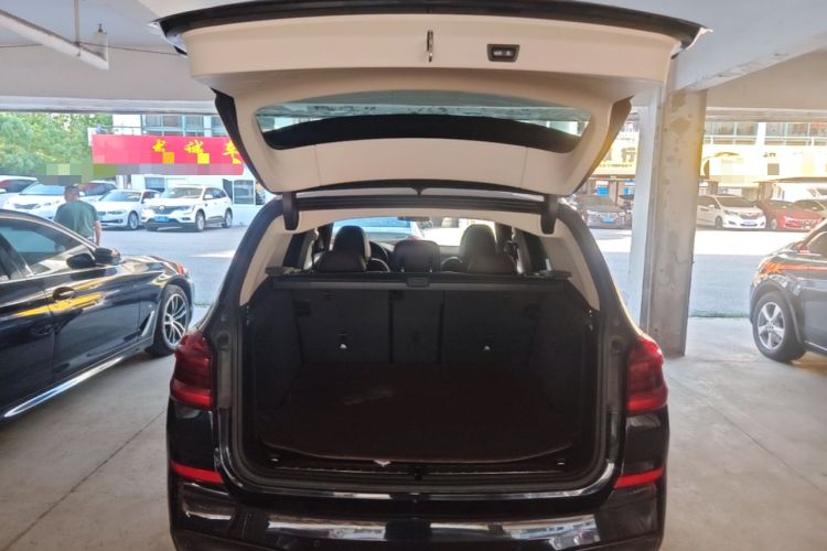Used BMW X3 2021 xDrive28i M Sport Package Trunk