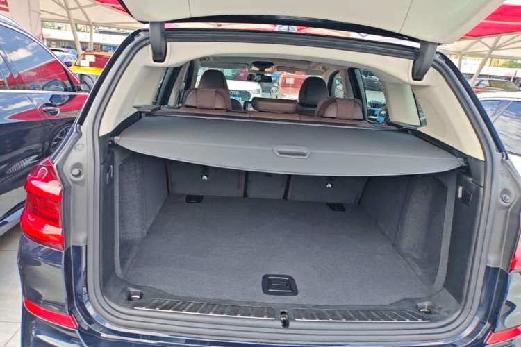 Used BMW X3 2021 Restyled xDrive30i Leading Edition M Sport Package Trunk