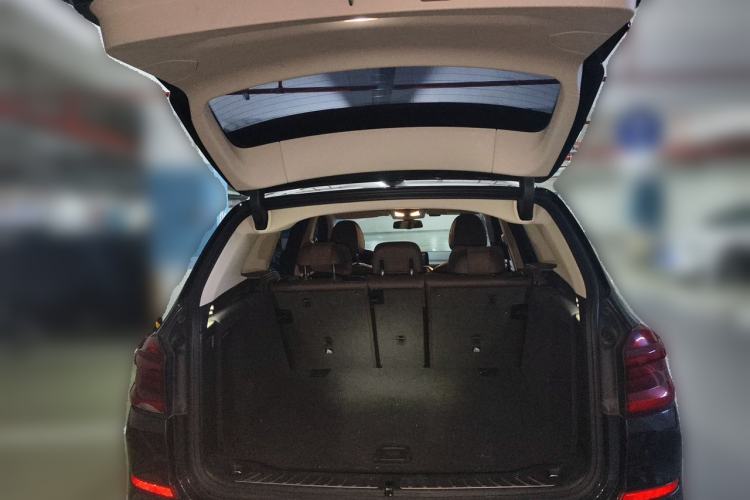 Used BMW X3 2021 xDrive25i M Sport Package Trunk